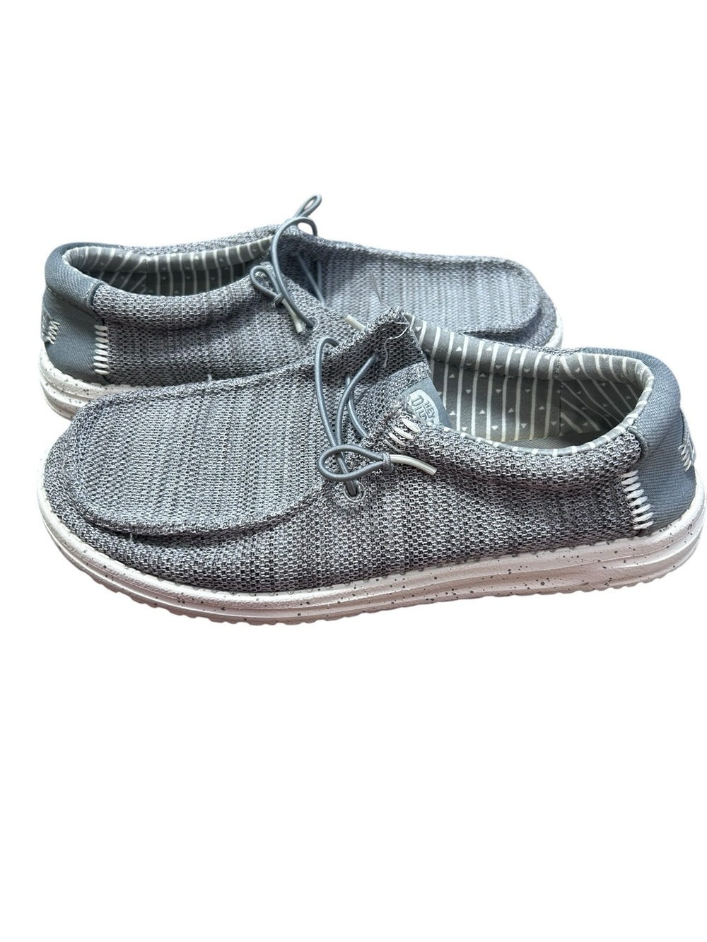 Hey Dude men’s Wally gray slip on shoes size 9 stretch box lightweight boat